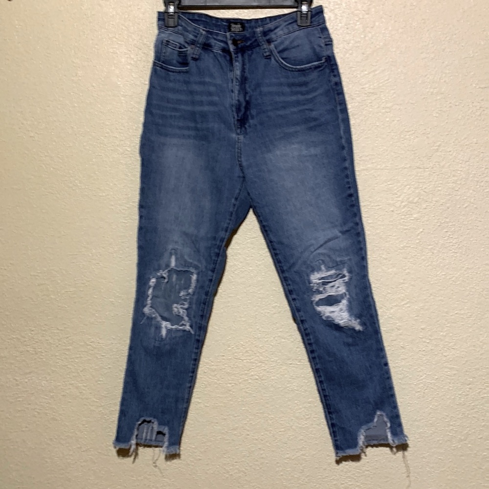 Simple Society Jeans Med Wash Ripped Skinny Ankle Cropped Junior Size 11/30 - Picture 1 of 15